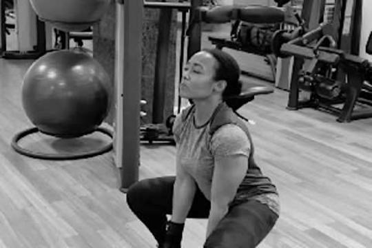 Have you seen this trending video of Zanetor Rawlings gym workout?