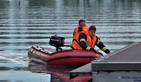 Mädchen tot  in See gefunden 