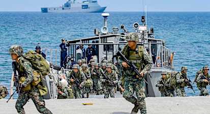 Philippines and US boost defense ties amid South China Sea feud