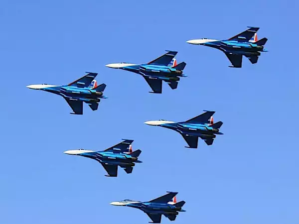 Une fuite de données révèle que la Russie continue d’exporter des armements malgré les sanctions internationales