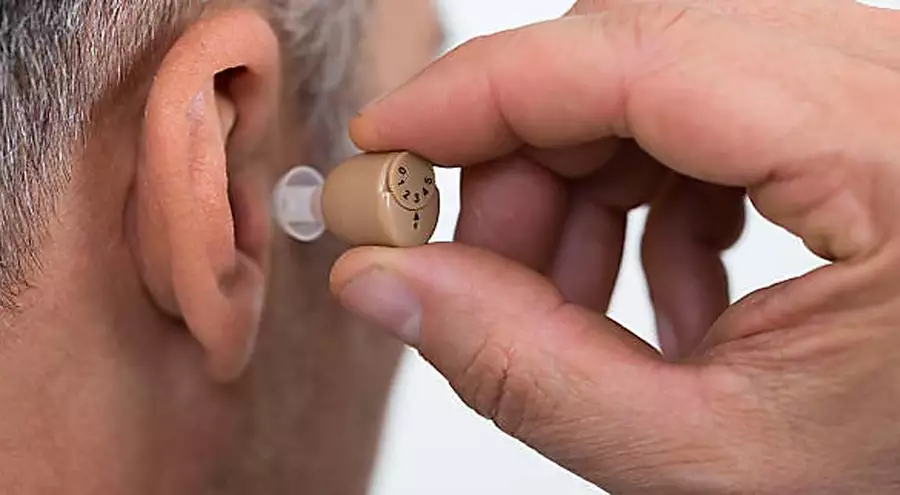 O preço do aparelho auditivo pode surpreendê-lo
