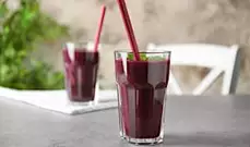 O suco que aumenta a sua testosterona em um só gole