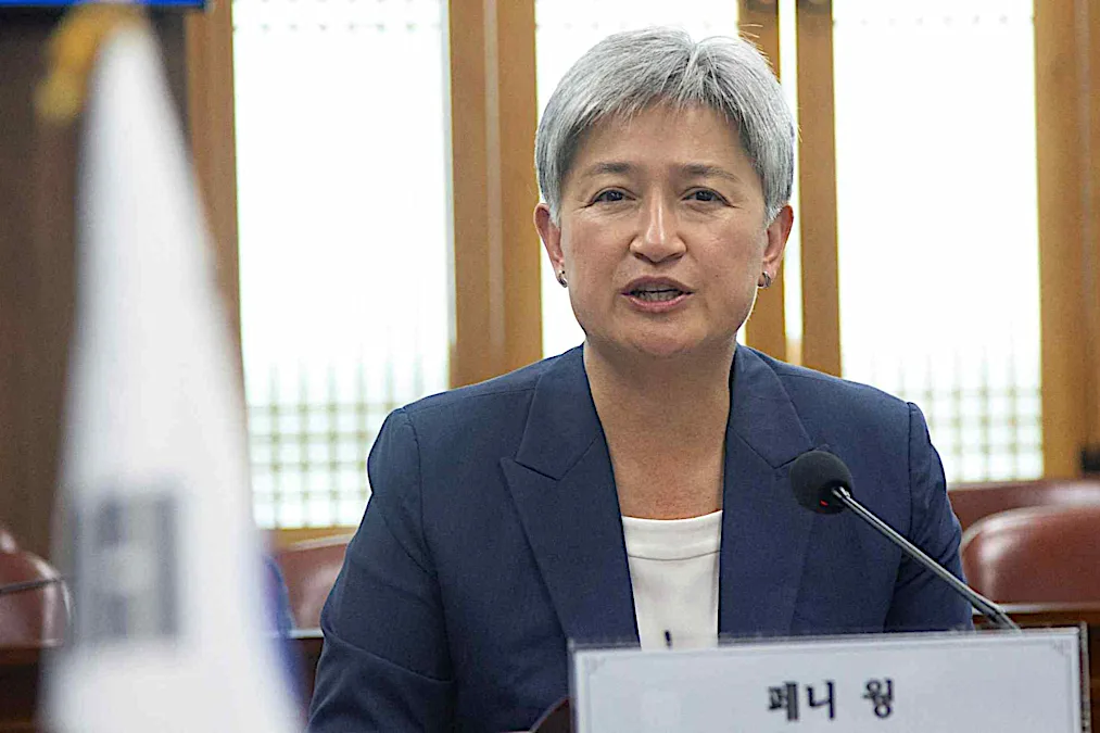 Australian foreign minister condemns Hong Kong 'bounty letters'