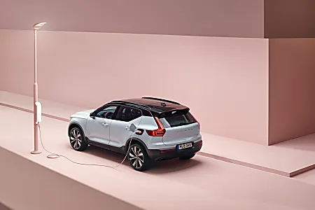 The electric XC40. For a clear monthly fee. Subscribe online now.