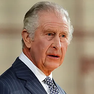 Ο Βασιλιάς Κάρολος θα αντιμετωπίσει απεργίες και αναταραχή στη Γαλλία κατά την πρώτη επίσκεψη στο εξωτερικό