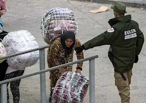 Mauvais traitements, vol et harcèlement : le fardeau des « femmes-mulets » au Maroc