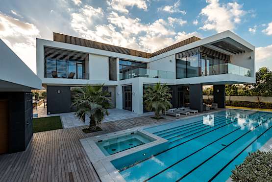 Check Out These Dubai Mansions That Offer Luxury You Can Only Imagine