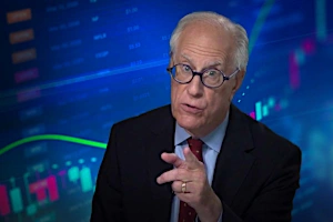 Wall St. Legend Reveals: "Strange Days Are Coming to America"