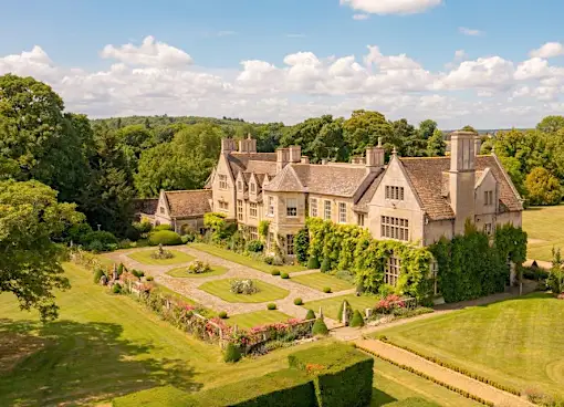 Queen Elizabeth’s Cousin Selling Historic Manor House for £4.75 Million