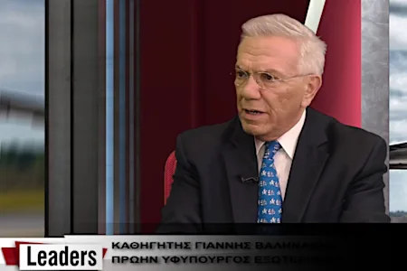 Βαληνάκης: «Πώς θα πολεμήσουμε τη “Γαλάζια Πατρίδα”» Βαληνάκης: «Πώς θα πολεμήσουμε τη “Γαλάζια Πατρίδα”»