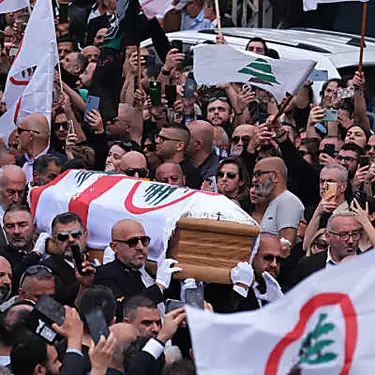 Χιλιάδες Λιβανέζοι θρηνούν για τον σκοτωμένο χριστιανό πολιτικό αξιωματούχο