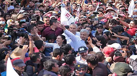 "Es un presidente muy querido, despierta algo que no habíamos visto en México en mucho tiempo", dice analista sobre marcha en apoyo a López Obrador