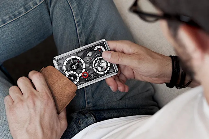 An entire watch mechanism in a smartphone format? CODE41 has done it! An entire watch mechanism in a smartphone format? CODE41 has done it!