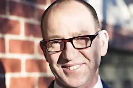 Melbourne surgeon to face tribunal over professional misconduct claim