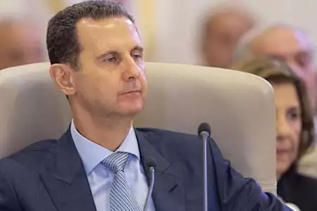 Σε θάνατο καταδίκασε συριακό δικαστήριο τον ξάδελφο του Άσαντ για «εγκλήματα κατά της ανθρωπότητας»