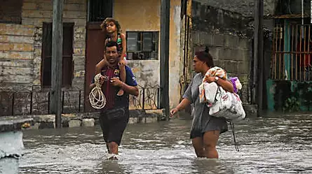 Las desgarradoras imágenes tras el paso del devastador huracán Ian por Cuba