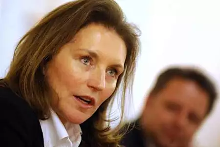 Nicolas Sarkozy en prison: son ex-femme Cécilia Attias adresse son soutien "à l'homme d'État qu'il a été et à l’être humain qu'il reste" Nicolas Sarkozy en prison: son ex-femme Cécilia Attias adresse son soutien "à l'homme d'État qu'il a été et à l’être humain qu'il reste"