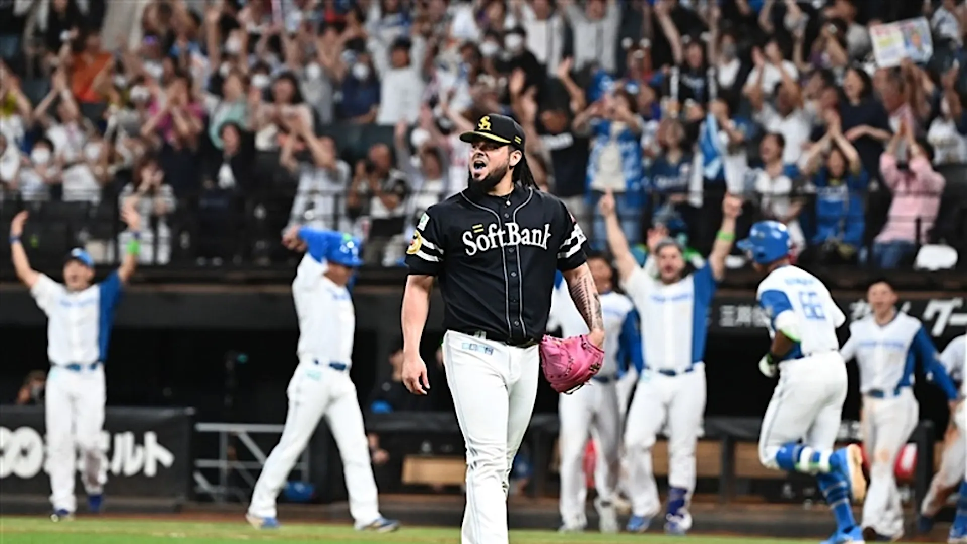 ソフトバンクホークス激震 中村晃、今宮ら主力4人離脱 オスナが被弾、不安募るサヨナラ負け ソフトバンクホークス激震 中村晃、今宮ら主力4人離脱 オスナが被弾、不安募るサヨナラ負け