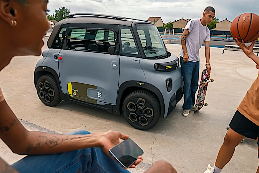¿Sabías que el Citroën Ami es recargable en toma doméstica?