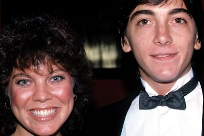 [Photos] At 62, Scott Baio Accused His Former 'Happy Days' Co-Star Erin Moran of Being Responsible for His Wife's Passing