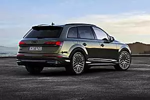 The 2024 Q7 Is So Cheap Now (Take A Look)