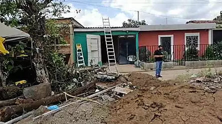 Hallan 18 cuerpos en casa de expolicía en El Salvador