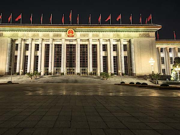 中国富豪の転落死でネットに書かれた「七三死」の意味