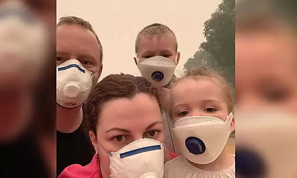 Family finally rescued from Australian bushfires after being trapped in a cinema for 6 days