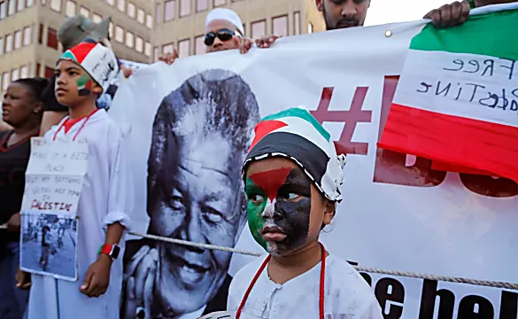 Desmond Tutu προς Haaretz: Αυτή είναι η έκκλησή μου προς τον λαό του Ισραήλ
