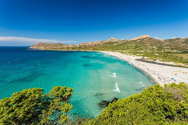 Cette plage sauvage en France qui se mérite uniquement à pied