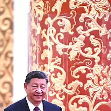 Ο Σι λέει ότι η Κίνα σχεδιάζει «μεγάλες» μεταρρυθμίσεις ενόψει της βασικής πολιτικής συνάντησης