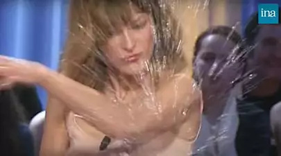 Quand Milla Jovovich, furieuse, quittait avec fracas le plateau de Thierry Ardisson