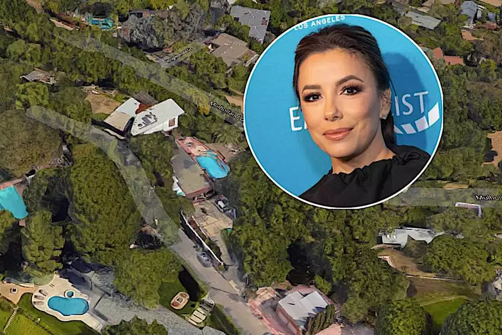 Actress Eva Longoria Sells Los Angeles Residential Compound at a Loss Actress Eva Longoria Sells Los Angeles Residential Compound at a Loss