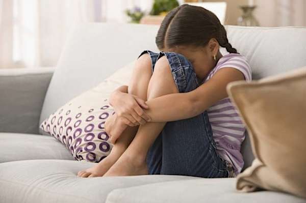 8 signs your child may be going through depression