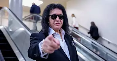 Gene Simmons tells Americans to 'shut up and stop worrying' about politics of their neighbors Gene Simmons tells Americans to 'shut up and stop worrying' about politics of their neighbors