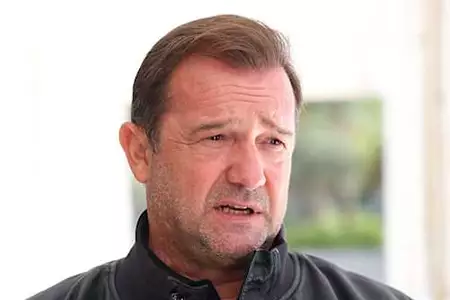 Πυρά Πλακιά κατά Κωνσταντοπούλου: Δεν ασκήθηκε καμία λεκτική ή σωματική βία κατά του Πάνου Ρούτσι