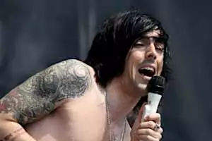 Roqueiro condenado por pedofilia é assassinado na prisão