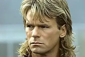 [Gallery] Remember MacGyver? He's 71 & Lives Like This