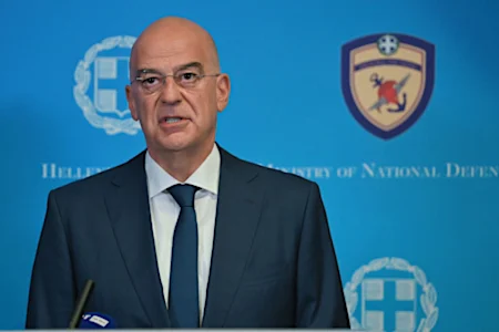 Σωματείο Αδούλωτη Κερύνεια: Κύριε Δένδια να μιλάτε ξεκάθαρα για απελευθέρωση της Κύπρου και όχι για βιώσιμη λύση Σωματείο Αδούλωτη Κερύνεια: Κύριε Δένδια να μιλάτε ξεκάθαρα για απελευθέρωση της Κύπρου και όχι για βιώσιμη λύση