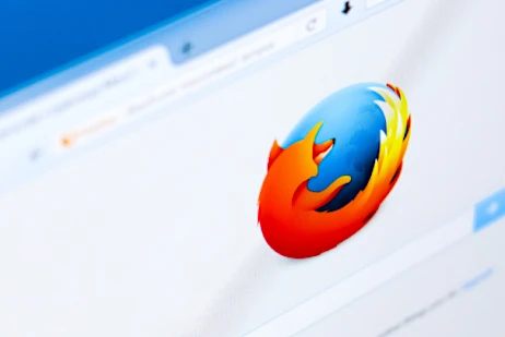 Το περίεργο έργο robo-surfer της Mozilla καταδεικνύει την αδιαφορία του ad