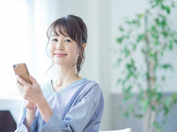 携帯代が半額以下に!?コンビニから始める格安SIM