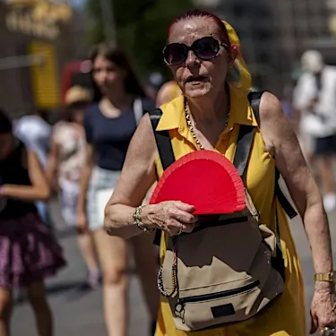 Man-made climate change 'overwhelming' contributor to July heatwaves, scientists say