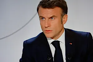 Macron warns against 'limits' on backing Ukraine