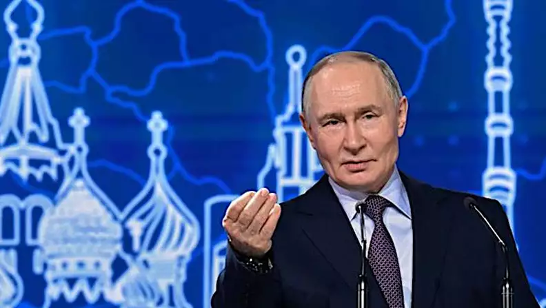 Putin is running out of time and money Putin is running out of time and money
