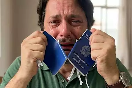 Demissão em massa pega todos de surpresa, só ficou quem falava inglês