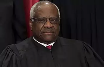 Clarence Thomas takes jab at Cory Booker over 'Spartacus' comment