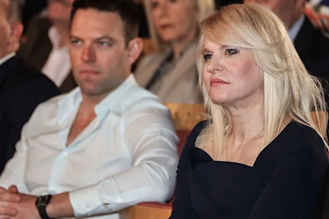 «Καρφιά» Κασσελάκη σε Τζάκρη: Εγώ ζήτησα να παραιτηθεί - Δεν έχουμε χώρο για προσωπικές φιλοδοξίες «Καρφιά» Κασσελάκη σε Τζάκρη: Εγώ ζήτησα να παραιτηθεί - Δεν έχουμε χώρο για προσωπικές φιλοδοξίες