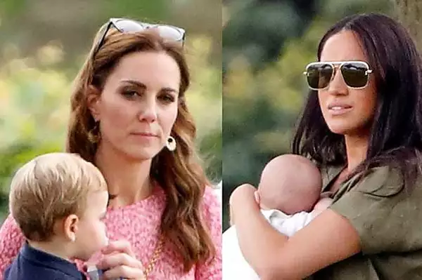 [Pics] Photos Show The Difference Between Meghan & Kate's Parenting