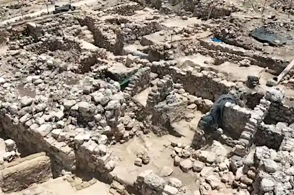 Ark of the Covenant Found? Monumental Ruins at Tel Shiloh
