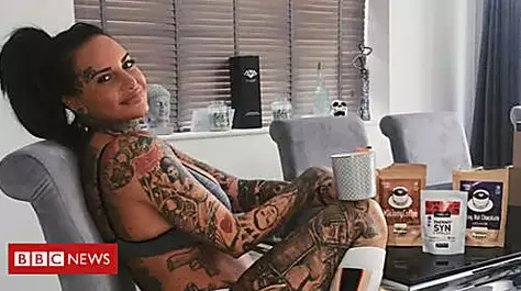 Pregnant Jemma Lucy's 'irresponsible' post banned